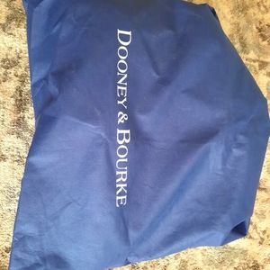 Dooney & Bourke